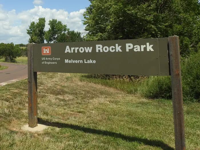 ARROW ROCK