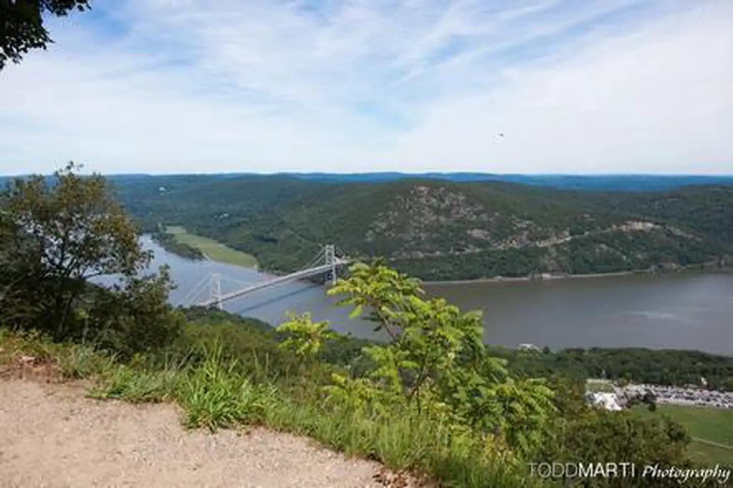 Bear Mountain Inn