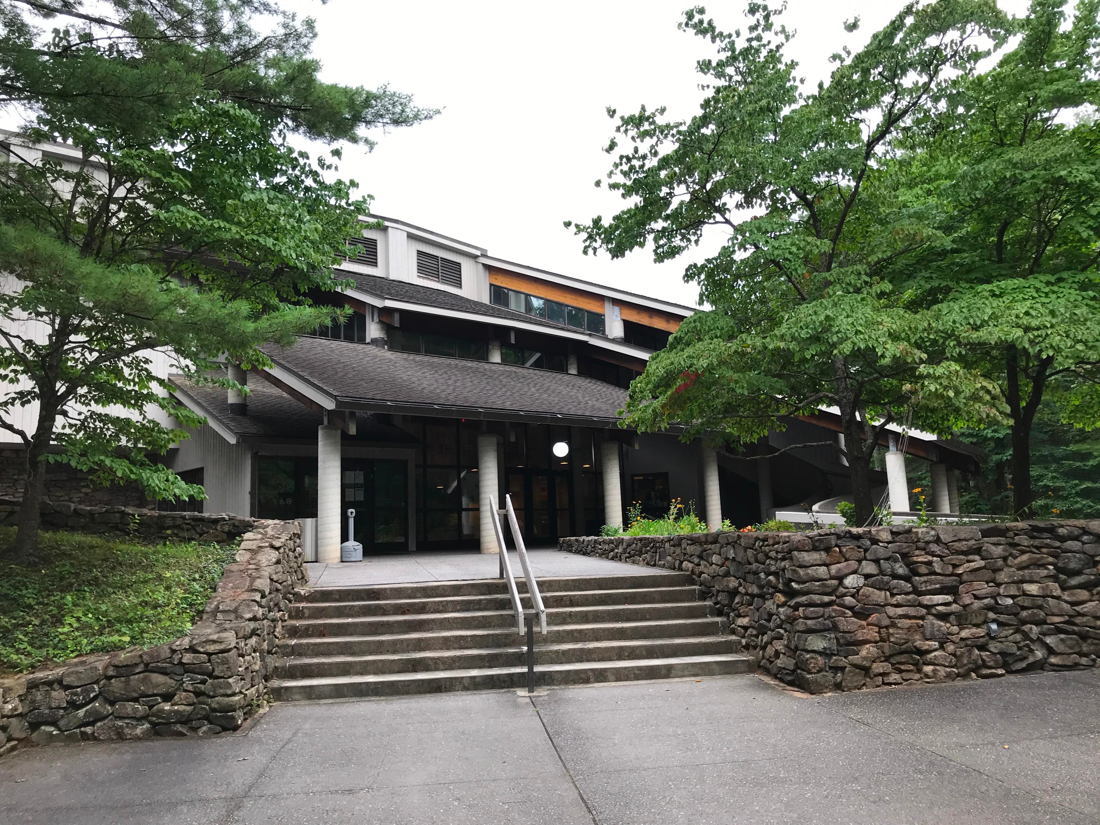 Folk Art Center (Milepost 382)