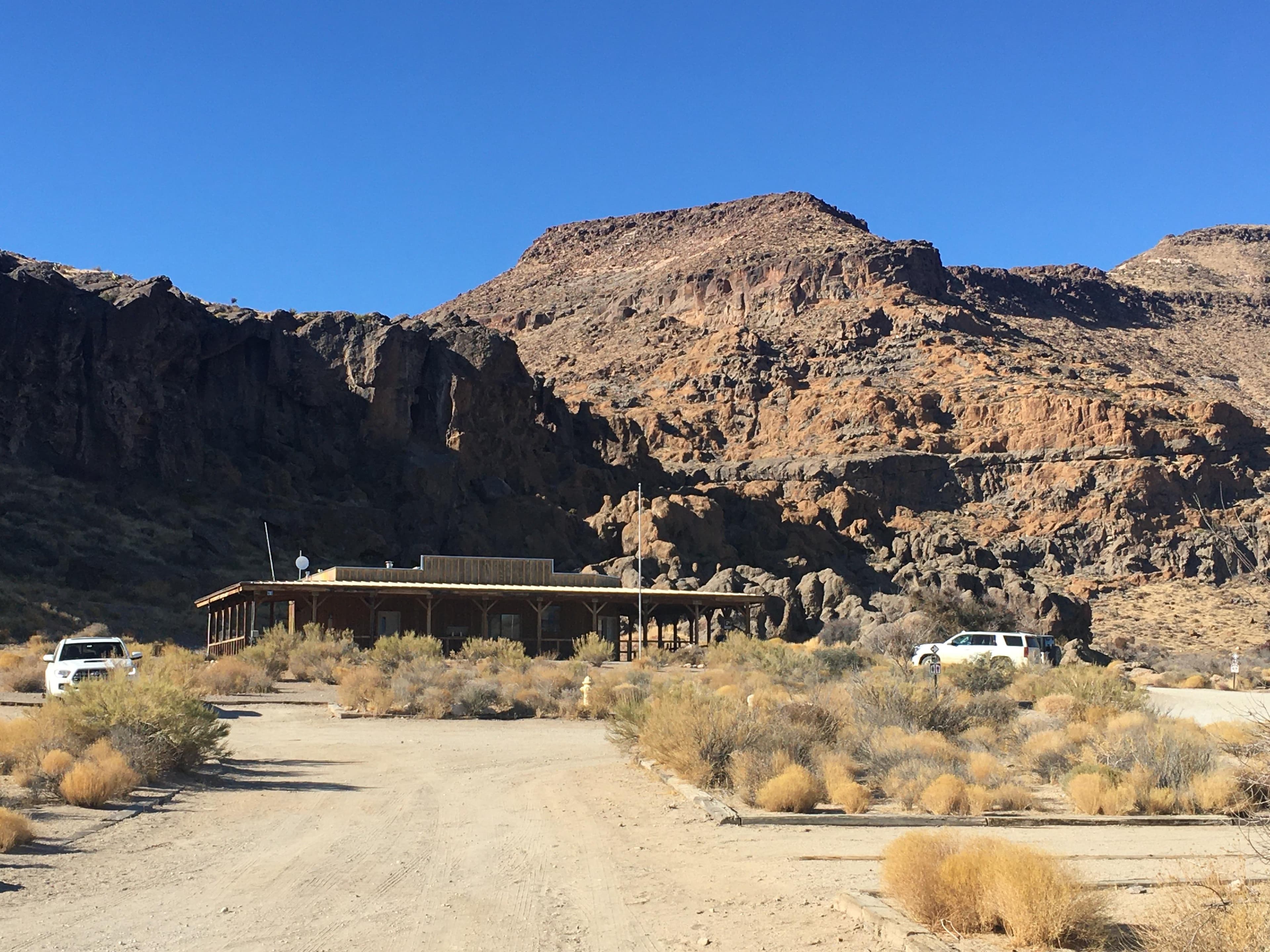 Hole-in-the-Wall Information Center