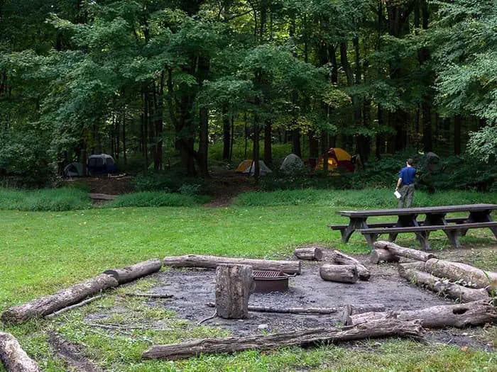 POPLAR GROVE YOUTH GROUP CAMPGROUND