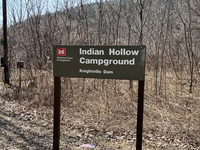 INDIAN HOLLOW