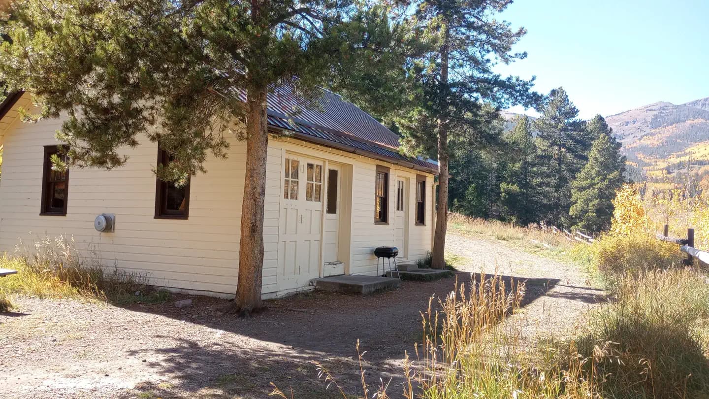 BREWERY CREEK GUARD STATION