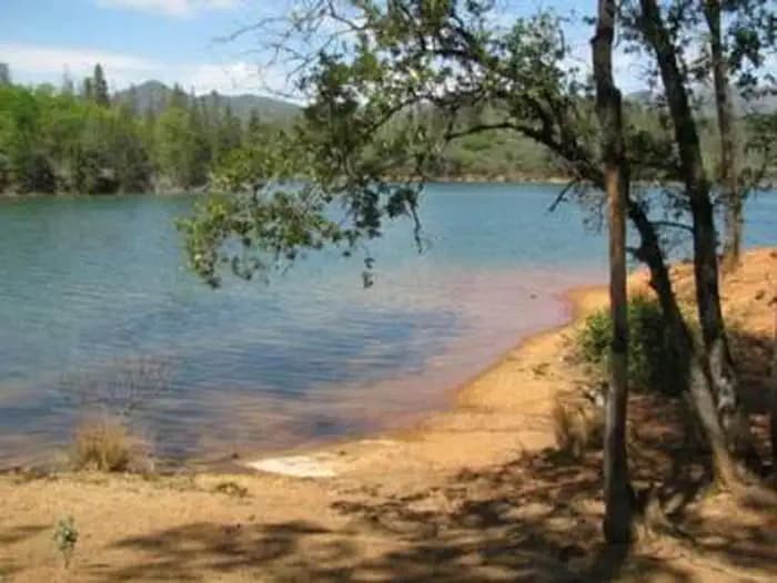 DRY CREEK GROUP CAMPGROUND (Whiskeytown NRA)