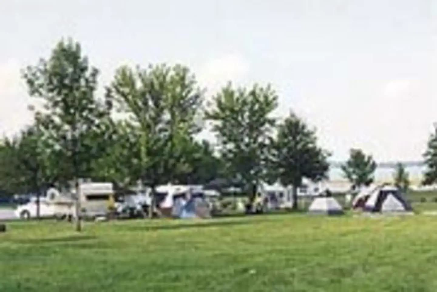 ISLAND VIEW (RATHBUN LAKE)