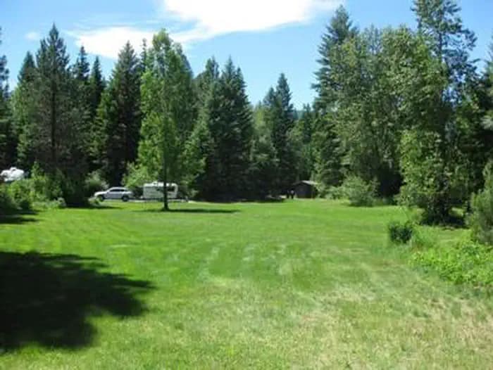 SWAN LAKE CAMPGROUND